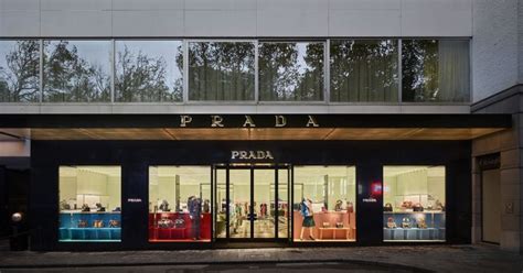 bruxelles prada|À quoi ressemble la boutique Prada à Bruxelles .